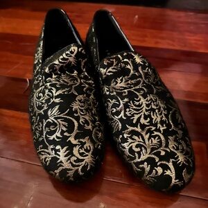 Topman Black and Gold Patterned Loafers